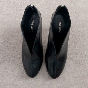 Nine West Heeled Booties